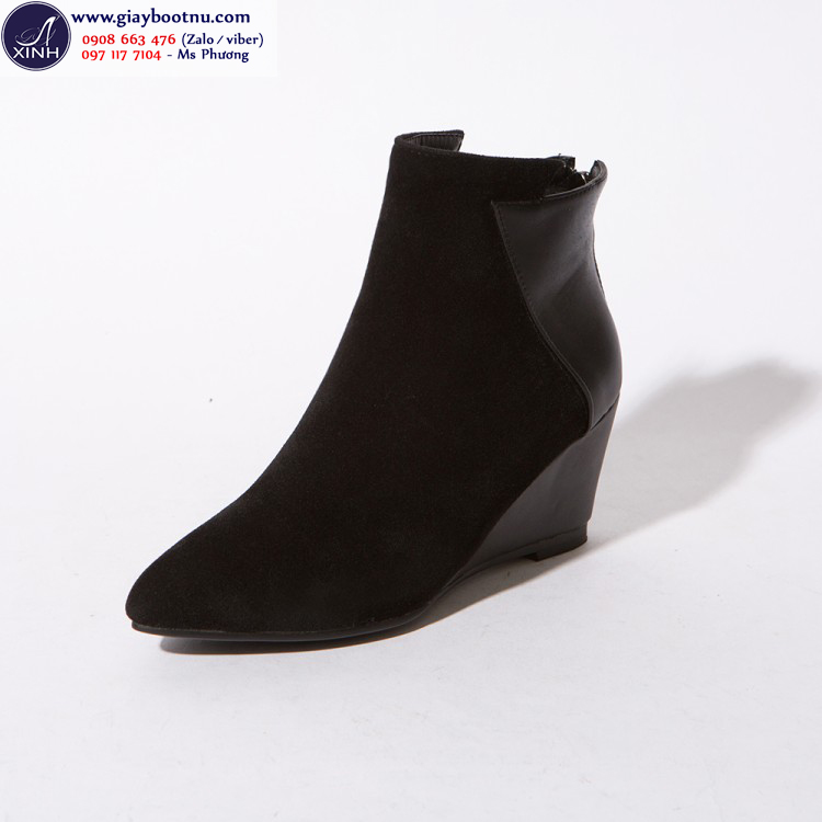 Giày boot nữ cổ ngắn đế xuồng đen hiện đại GBN13902