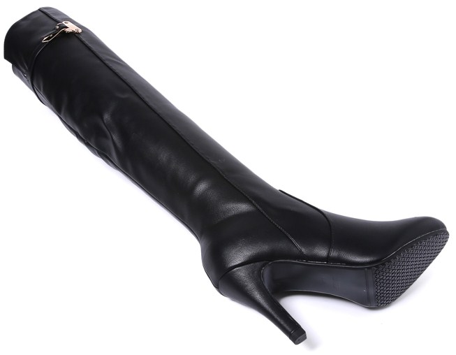 Giày boot nữ mùa đông cao cổ sang trọng màu đen GBN4902