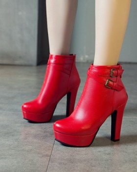 Giày boot nữ cổ ngắn cao gót 12cm màu đỏ GBN10303