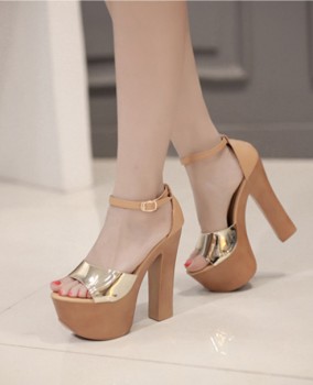 Giày cao gót đế vuông sành điệu 14cm quai ngang GCG10602